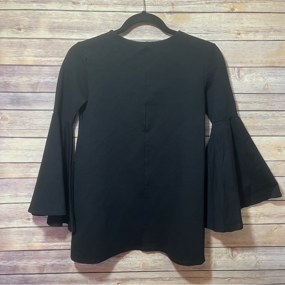 ⭐️ Vintage Copper Key Bell Fan Sleeved Top Size Medium Black Stretch D3 - Picture 2 of 7